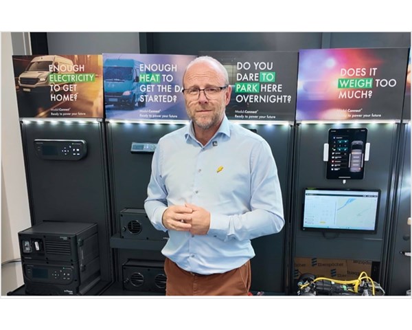 Niedawno powitaliśmy Paul Kirby w naszym biurze w Wooburn w Wielkiej Brytanii